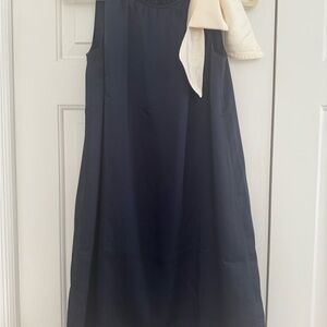 Elegant J. Crew Navy Dress with Cream Bow